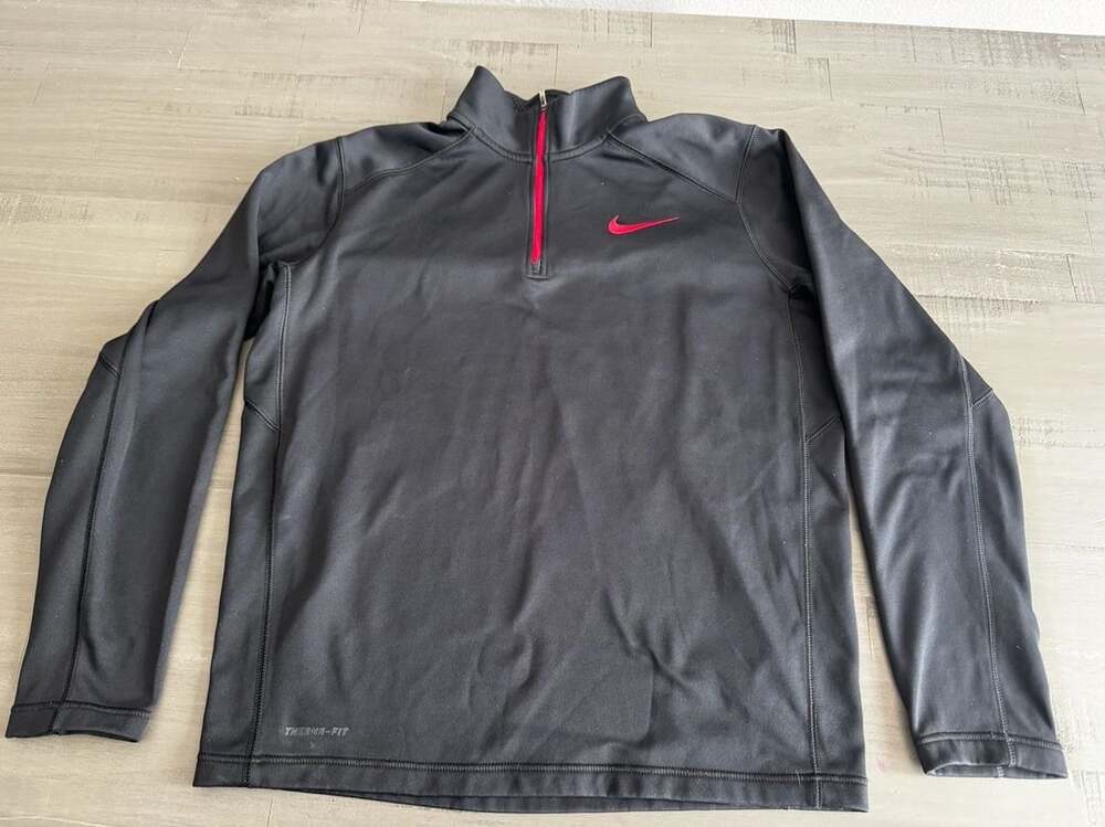 Nike Men's Therma-Fit 1/4 Zip Pullover Performance Jacket - Black and Red
